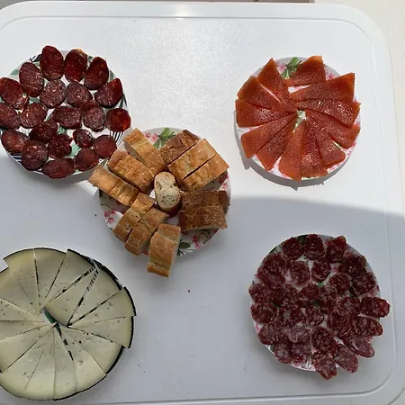 Barco Con Parking Y Duchas Gratuitas Botel *